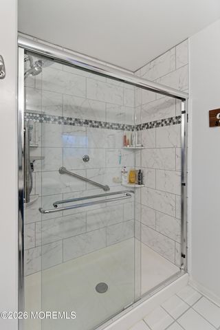 37 Hadley Drive, Robbinsville, NJ 08691