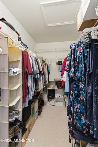 37 Hadley Drive, Robbinsville, NJ 08691