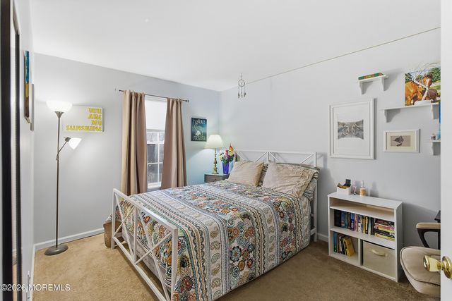 37 Hadley Drive, Robbinsville, NJ 08691