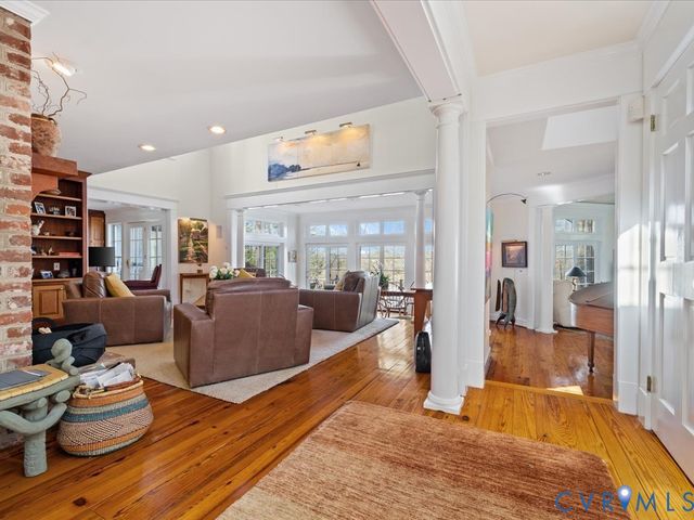 14335 Horseshoe Ford Rd, Ashland, VA 23005