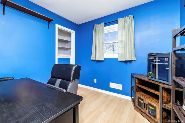 312 W 20th Street, Deer Park, NY 11729