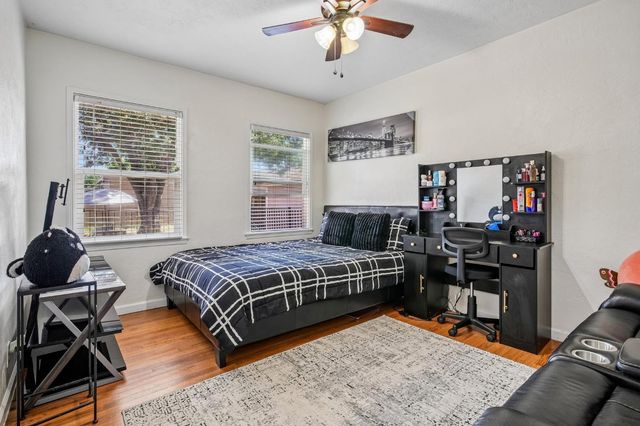 715 E Roseburg Ave, Modesto, CA 95350