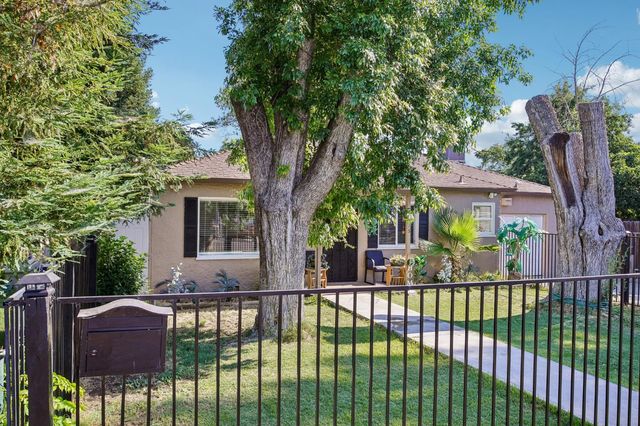 715 E Roseburg Ave, Modesto, CA 95350