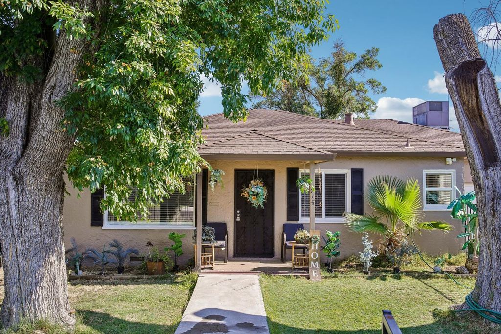 715 E Roseburg Ave, Modesto, CA 95350