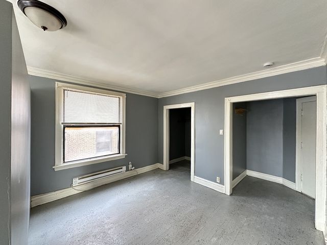 3121 N HAMLIN Avenue 2H, Chicago, IL 60618