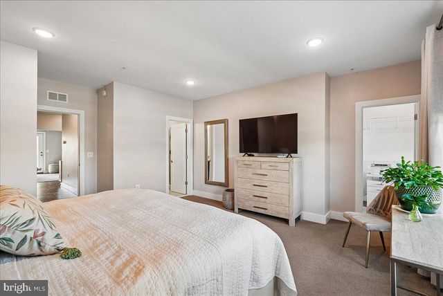 44784 TIVERTON SQ, Ashburn, VA 20147