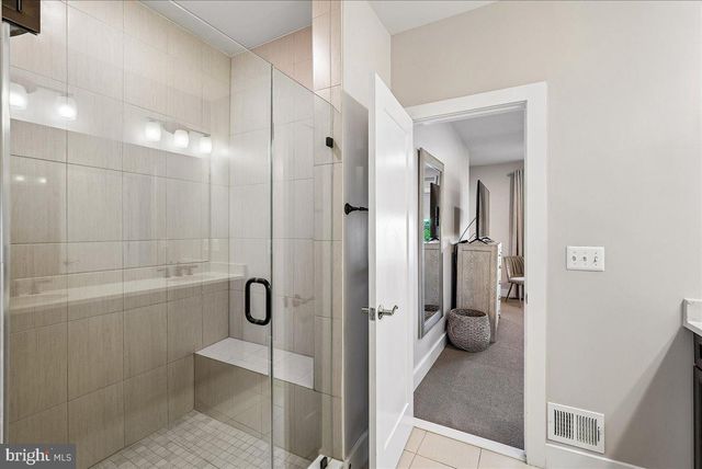 44784 TIVERTON SQ, Ashburn, VA 20147
