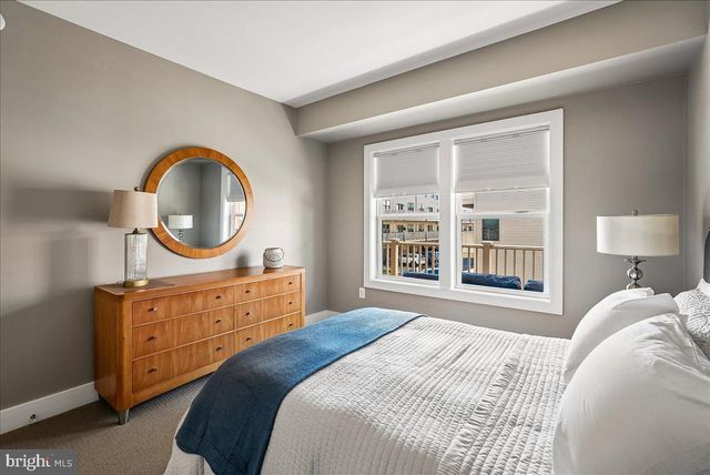 44784 TIVERTON SQ, Ashburn, VA 20147