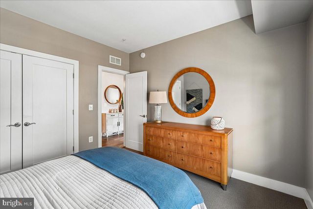 44784 TIVERTON SQ, Ashburn, VA 20147