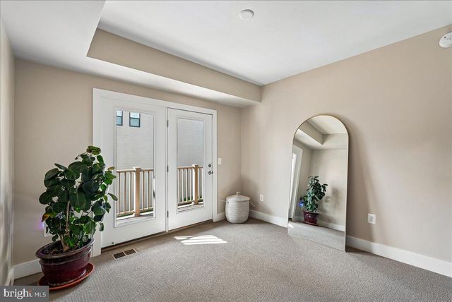 44784 TIVERTON SQ, Ashburn, VA 20147
