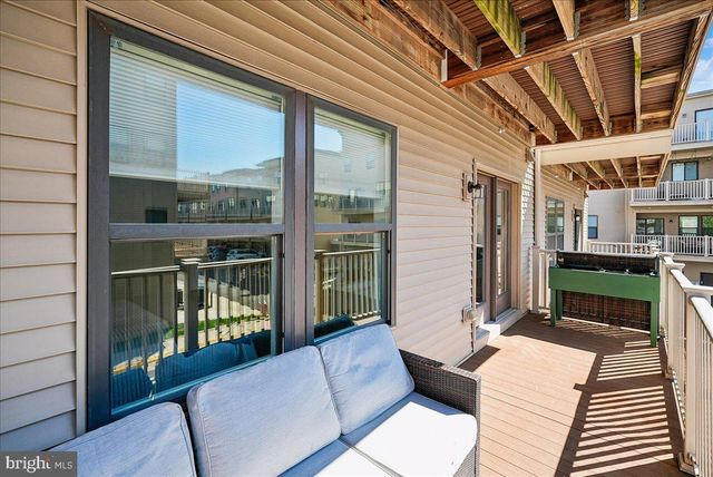 44784 TIVERTON SQ, Ashburn, VA 20147