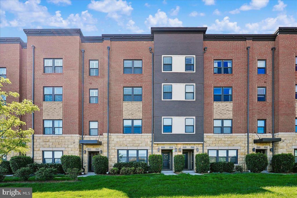 44784 TIVERTON SQ, Ashburn, VA 20147