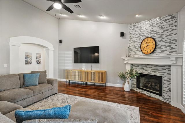 37420 Wildwood View, Yucaipa, CA 92399
