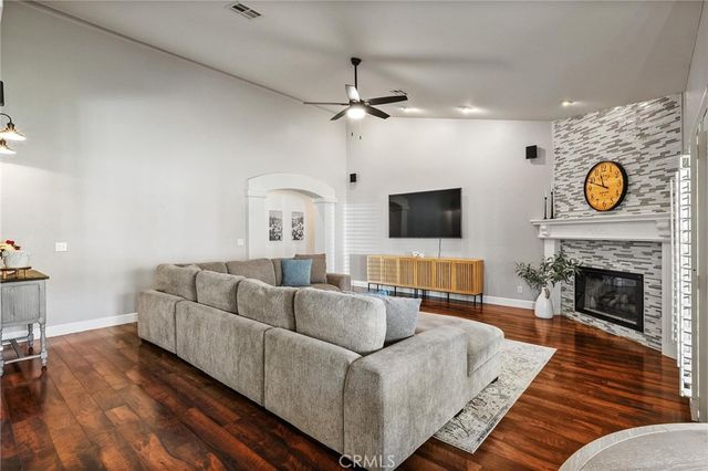 37420 Wildwood View, Yucaipa, CA 92399