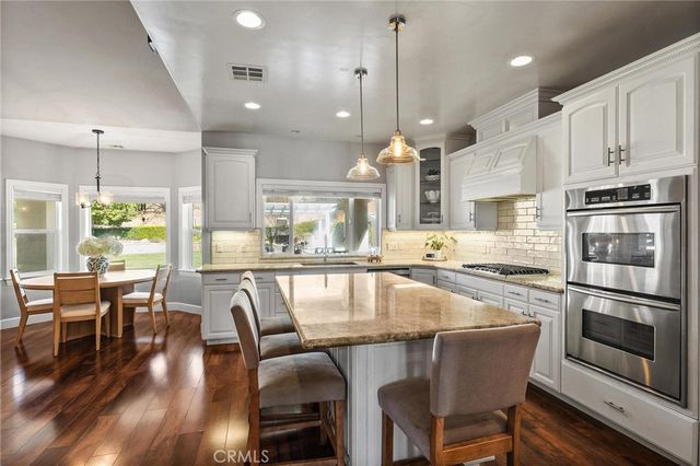 37420 Wildwood View, Yucaipa, CA 92399