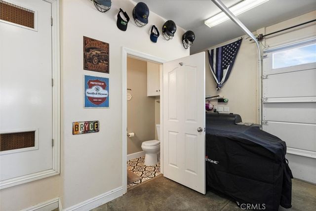 37420 Wildwood View, Yucaipa, CA 92399