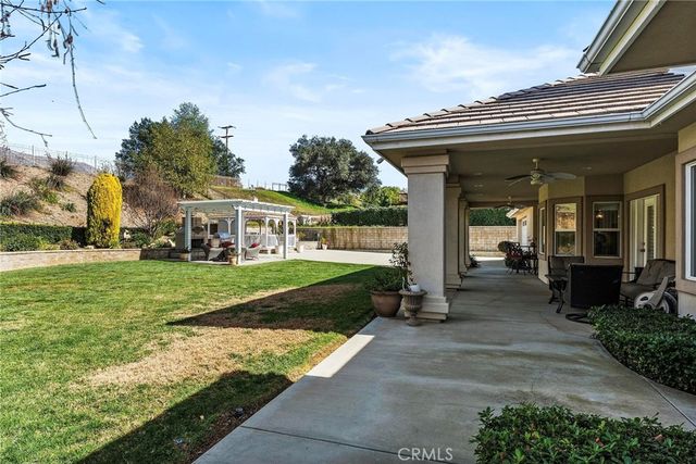 37420 Wildwood View, Yucaipa, CA 92399