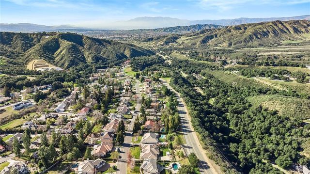 37420 Wildwood View, Yucaipa, CA 92399