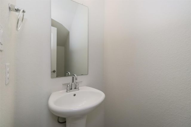 530 Ansley CT, Taylor, TX 76574