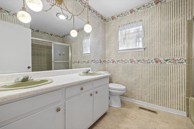 301 Harper Valley Drive, Tunnel Hill, GA 30755