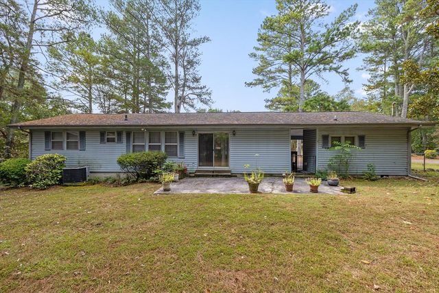 301 Harper Valley Drive, Tunnel Hill, GA 30755