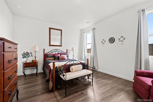 6075 Holstein Drive, Windsor, CO 80528