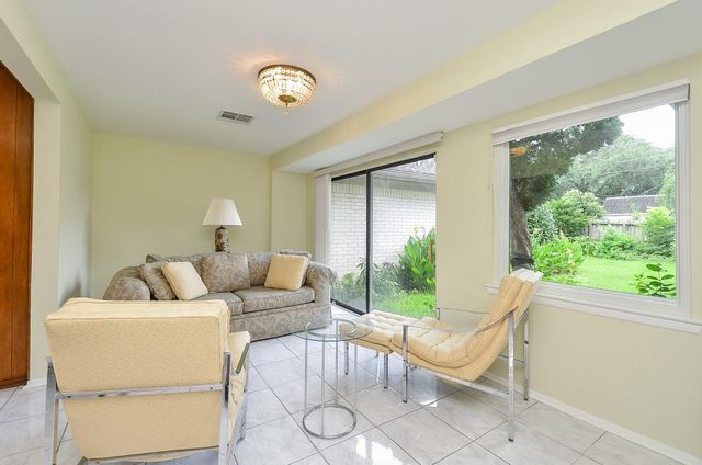 6203 Wigton Drive, Houston, TX 77096