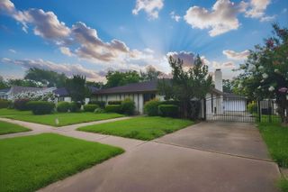 6203 Wigton Drive, Houston, TX 77096