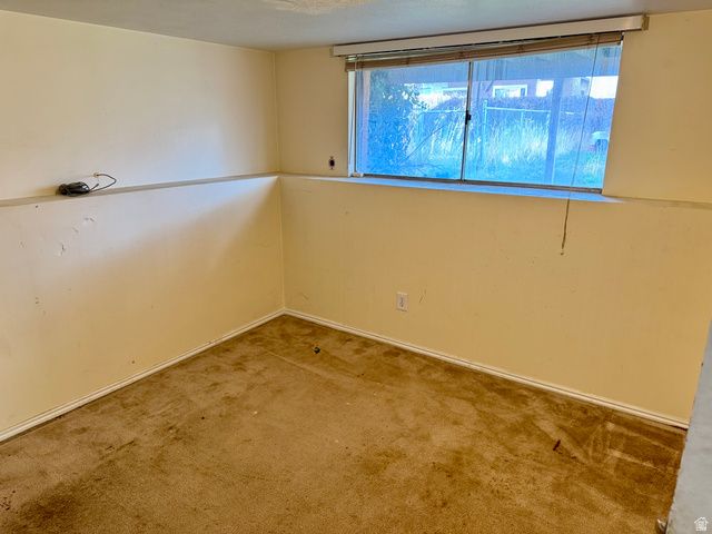 2093 W CHATEAU AVE, Taylorsville, UT 84129