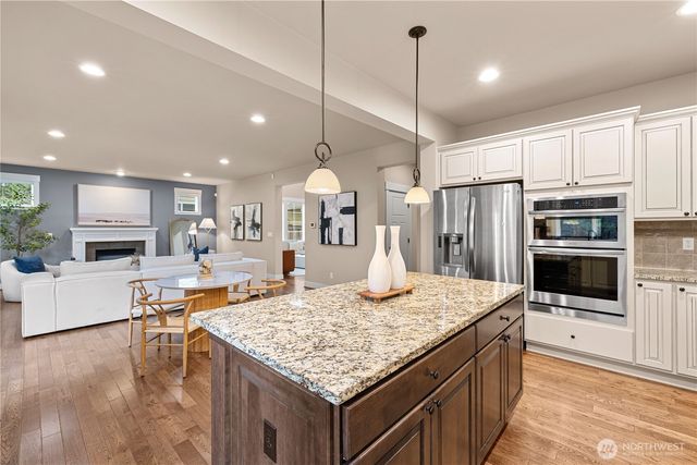 2819 102nd Place NE, Bellevue, WA 98004