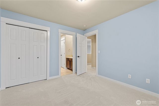 2819 102nd Place NE, Bellevue, WA 98004