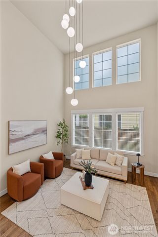 2819 102nd Place NE, Bellevue, WA 98004