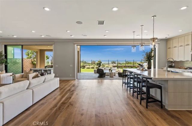 224 Clear Falls, Irvine, CA 92602