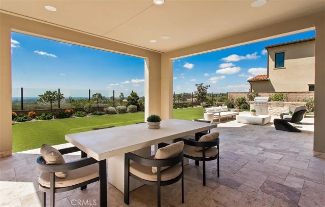 224 Clear Falls, Irvine, CA 92602