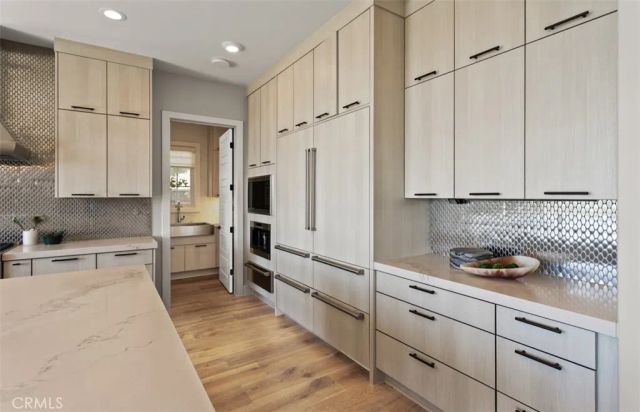 224 Clear Falls, Irvine, CA 92602