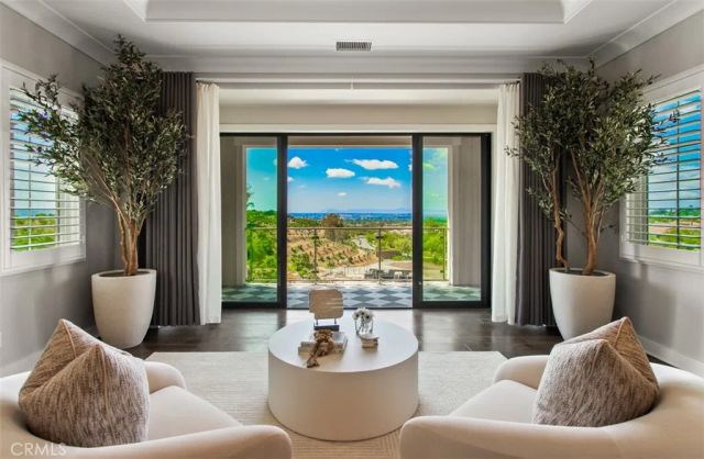 224 Clear Falls, Irvine, CA 92602