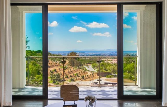 224 Clear Falls, Irvine, CA 92602