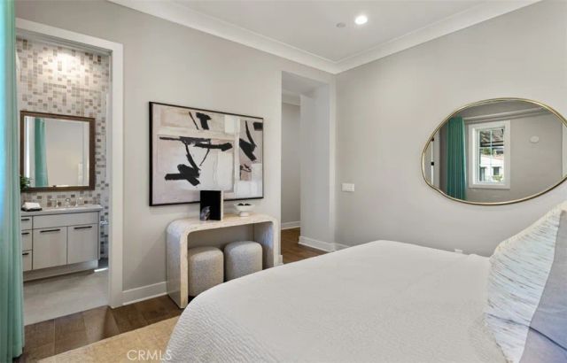 224 Clear Falls, Irvine, CA 92602