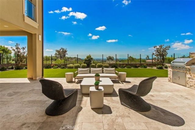 224 Clear Falls, Irvine, CA 92602