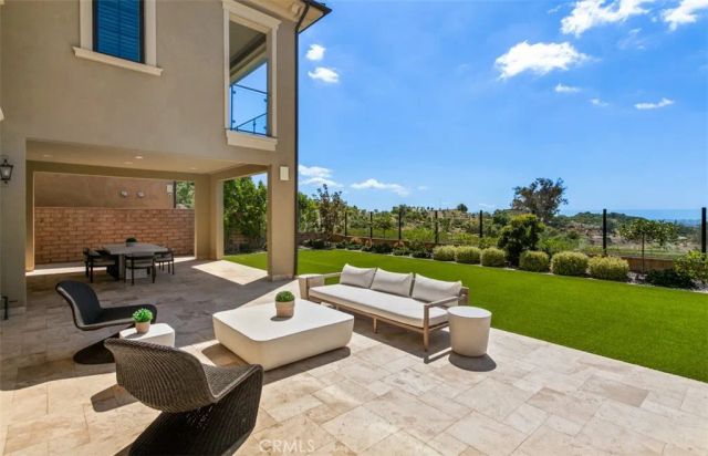 224 Clear Falls, Irvine, CA 92602