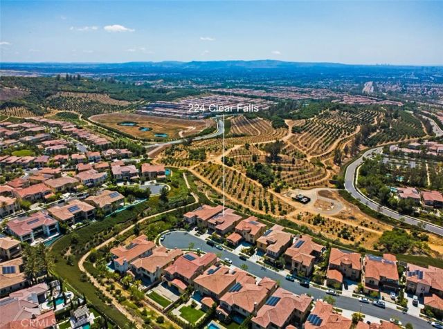 224 Clear Falls, Irvine, CA 92602