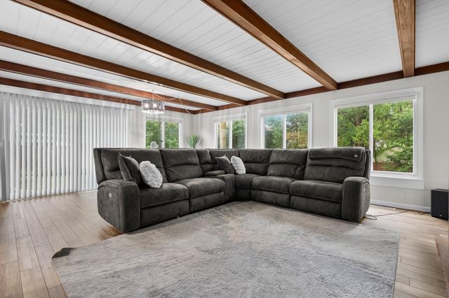 910 Farrell Avenue, Kalamazoo, MI 49006