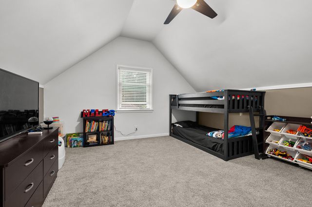 910 Farrell Avenue, Kalamazoo, MI 49006