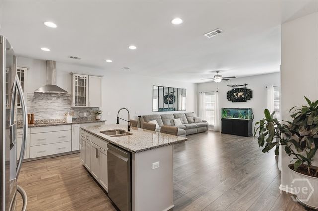 239 Daniel Trent Way, Kingsland, GA 31548