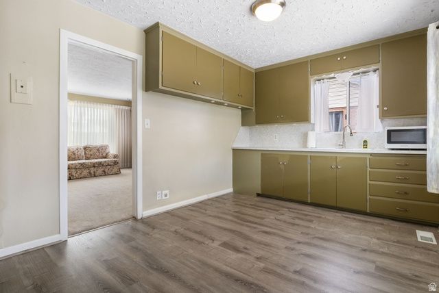 661 W FERN DR, Midvale, UT 84047
