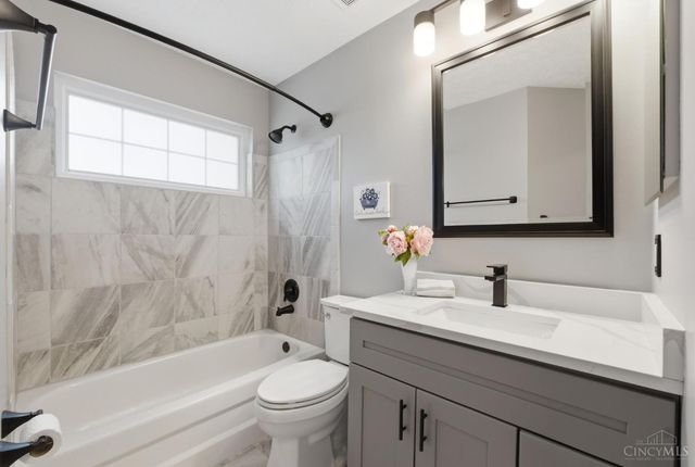 6388 Inverness Way, Mason, OH 45040