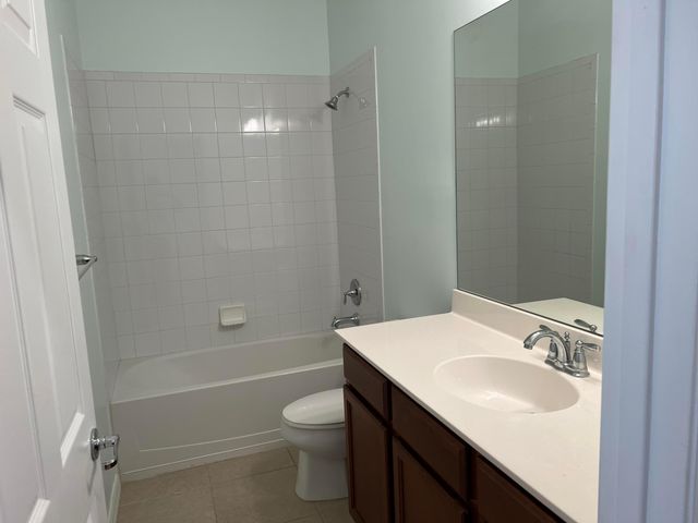 3228 S Caroline Drive, Jupiter, FL 33458