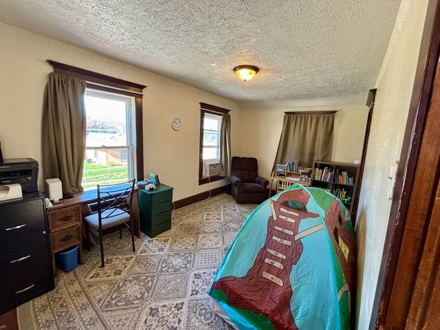 107 LINCOLN Avenue, Council Bluffs, IA 51503