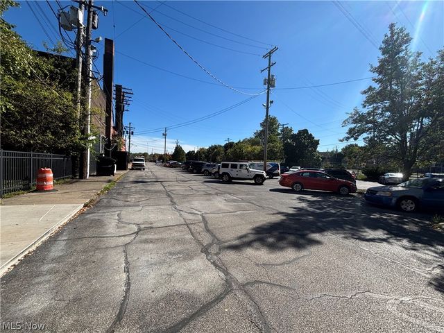5644 Broadway Avenue 603, Cleveland, OH 44127
