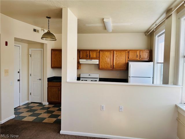 5644 Broadway Avenue 603, Cleveland, OH 44127